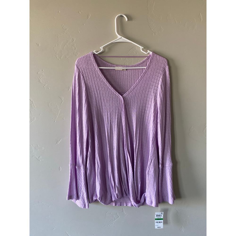 Style & Co "Spring Awakens" Lavender Purple V Neck Long Bell Sleeved Top - Picture 2 of 4